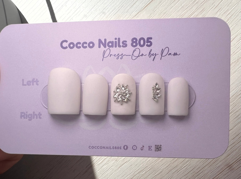 White Christmas Snowflake Press On Nails