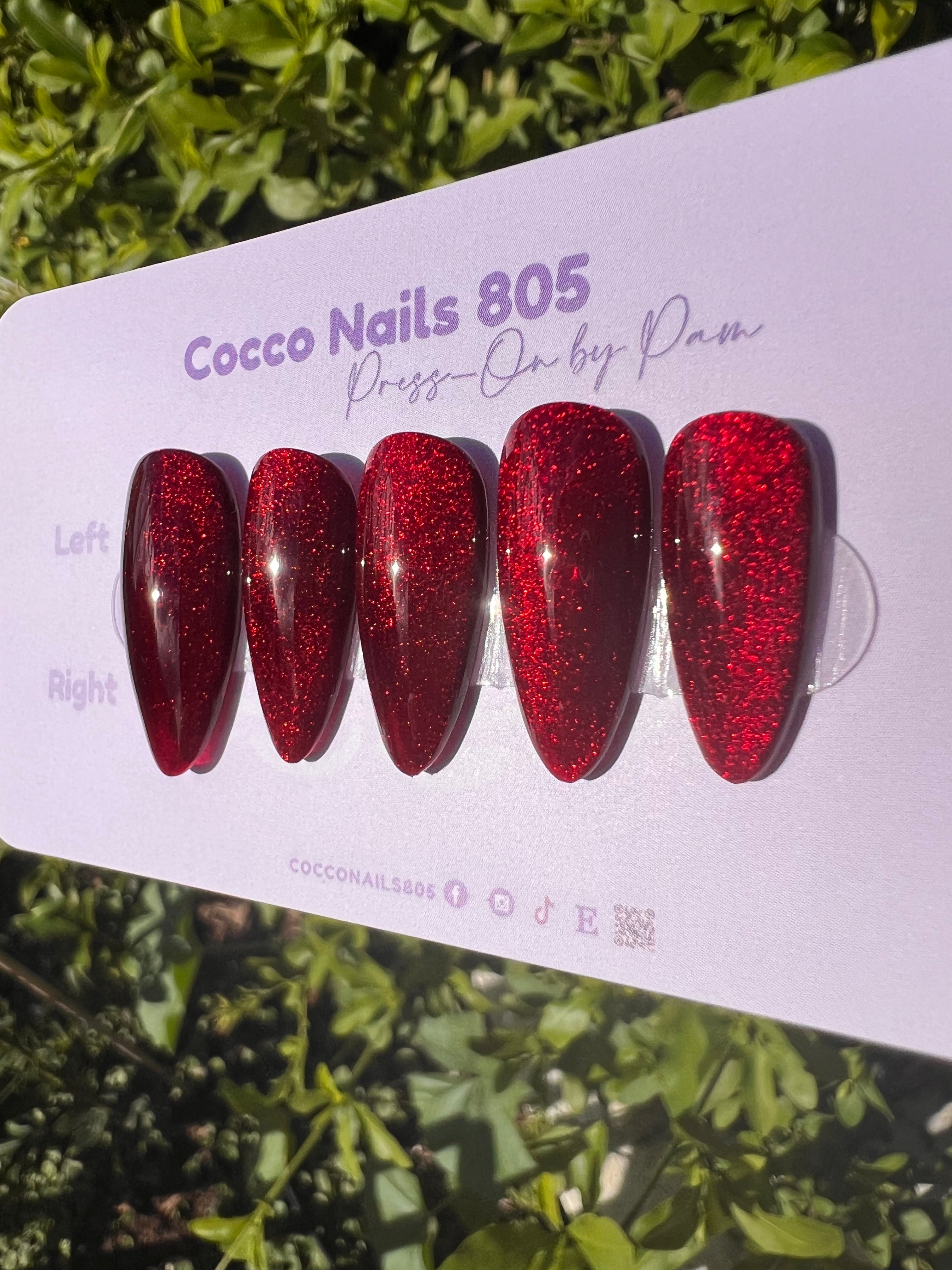 Ruby Red Lips Cat Eye Press On Nails