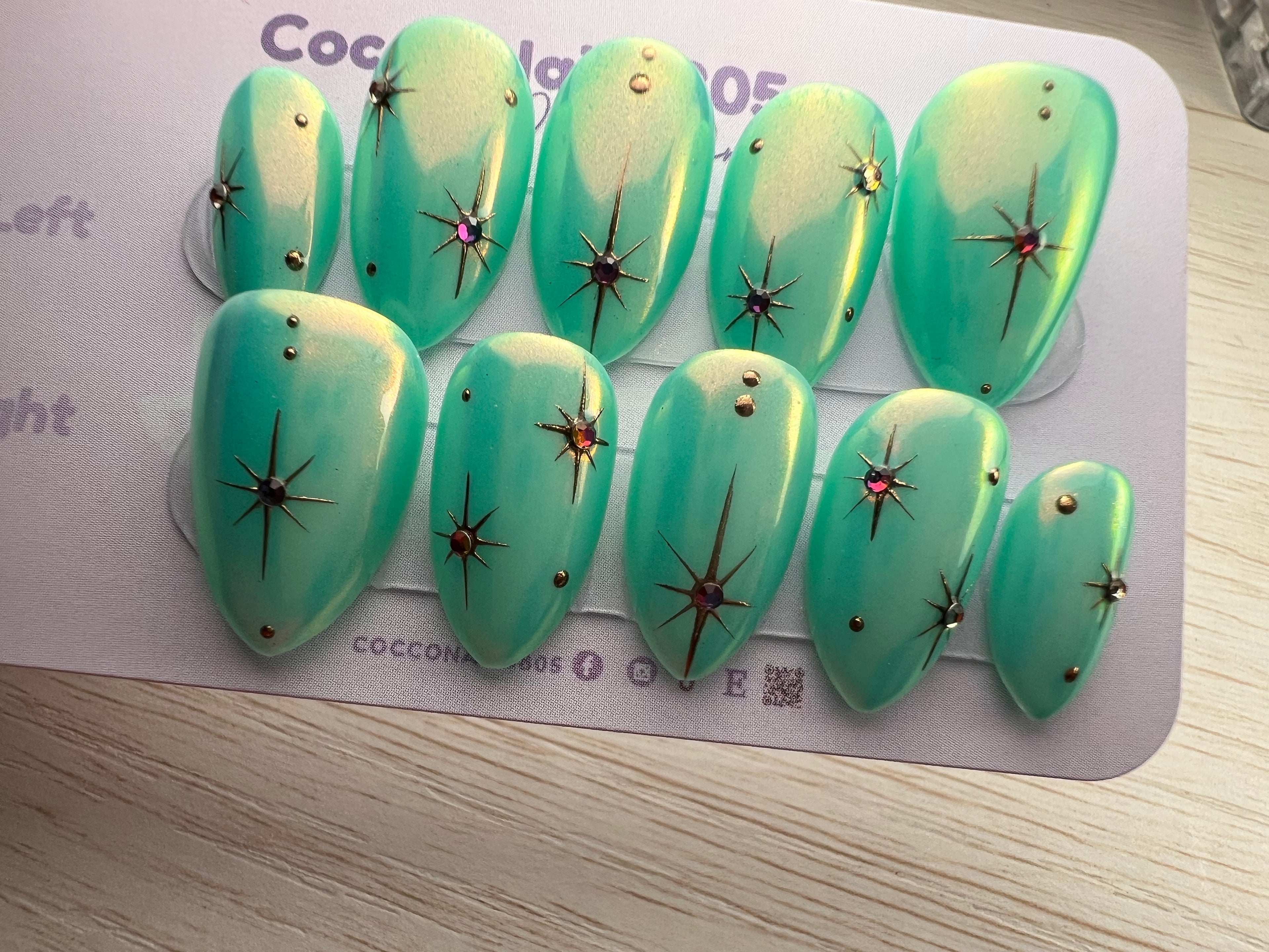 Tahiti Sunset Press On Nails